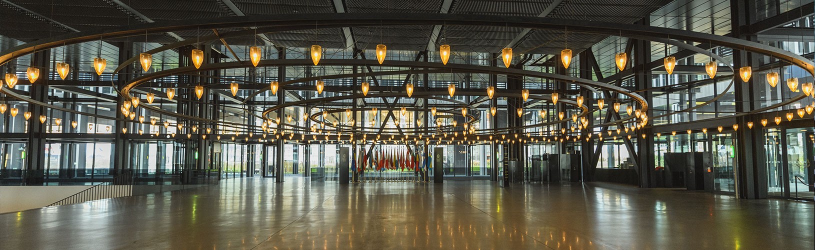 La salle des pas perdus, au Palais de la Cour de justice de l'Union européenne